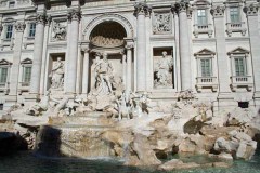 r-060-trevi-2